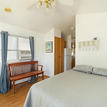 Snug Harbor Rv Park & Marina Hotel Walnut Grove Exterior photo