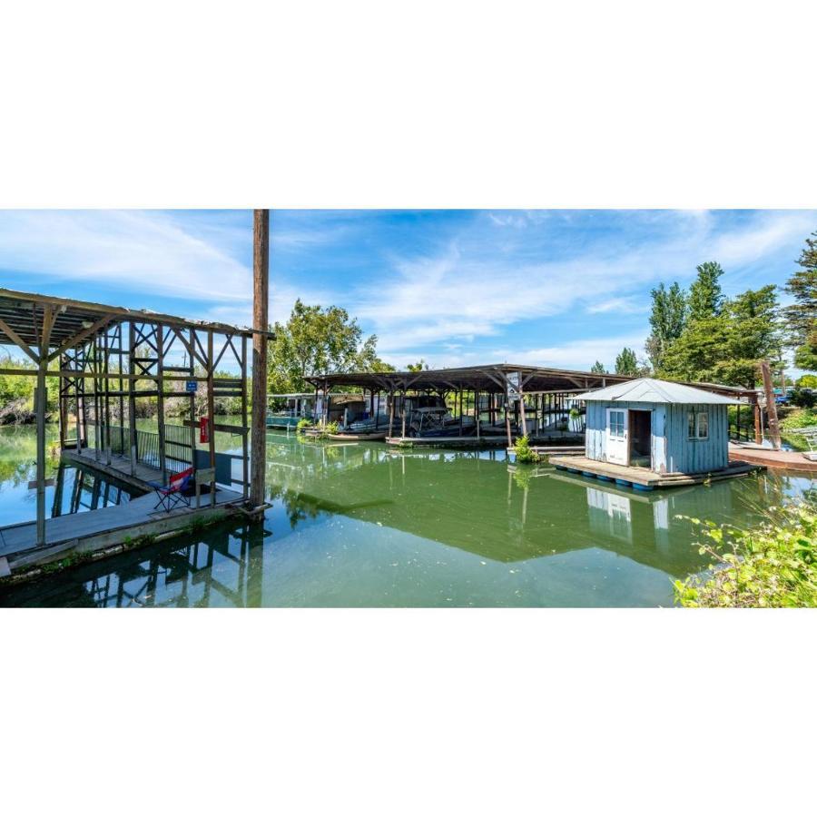 Snug Harbor Rv Park & Marina Hotel Walnut Grove Exterior photo